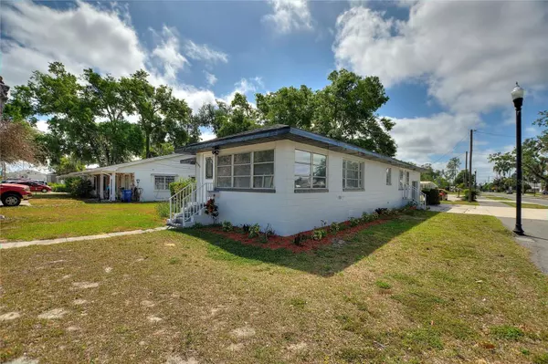 Winter Haven, FL 33880,666 AVENUE B SW