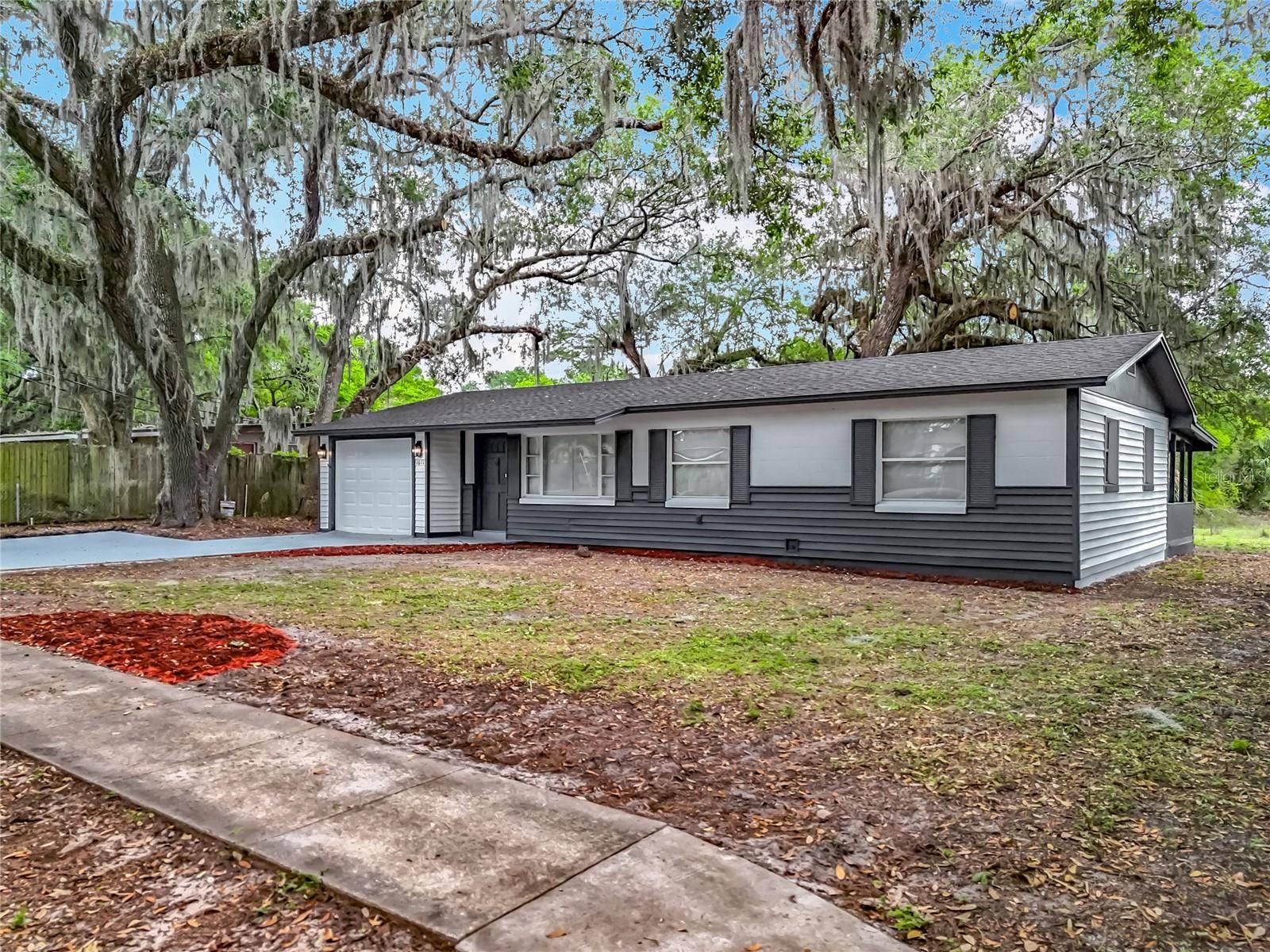 Leesburg, FL 34748,1611 HAMPTON RD