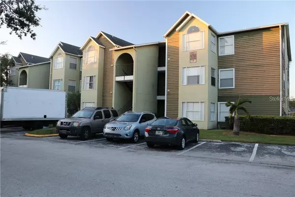 4752 WALDEN CIR #38, Orlando, FL 32811