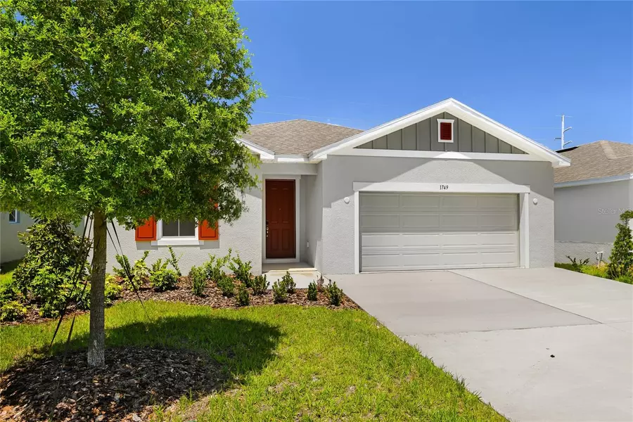 1749 CARNELIAN ST, Deland, FL 32720