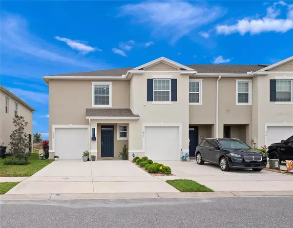 208 FELTRIM RESERVE BLVD, Davenport, FL 33837