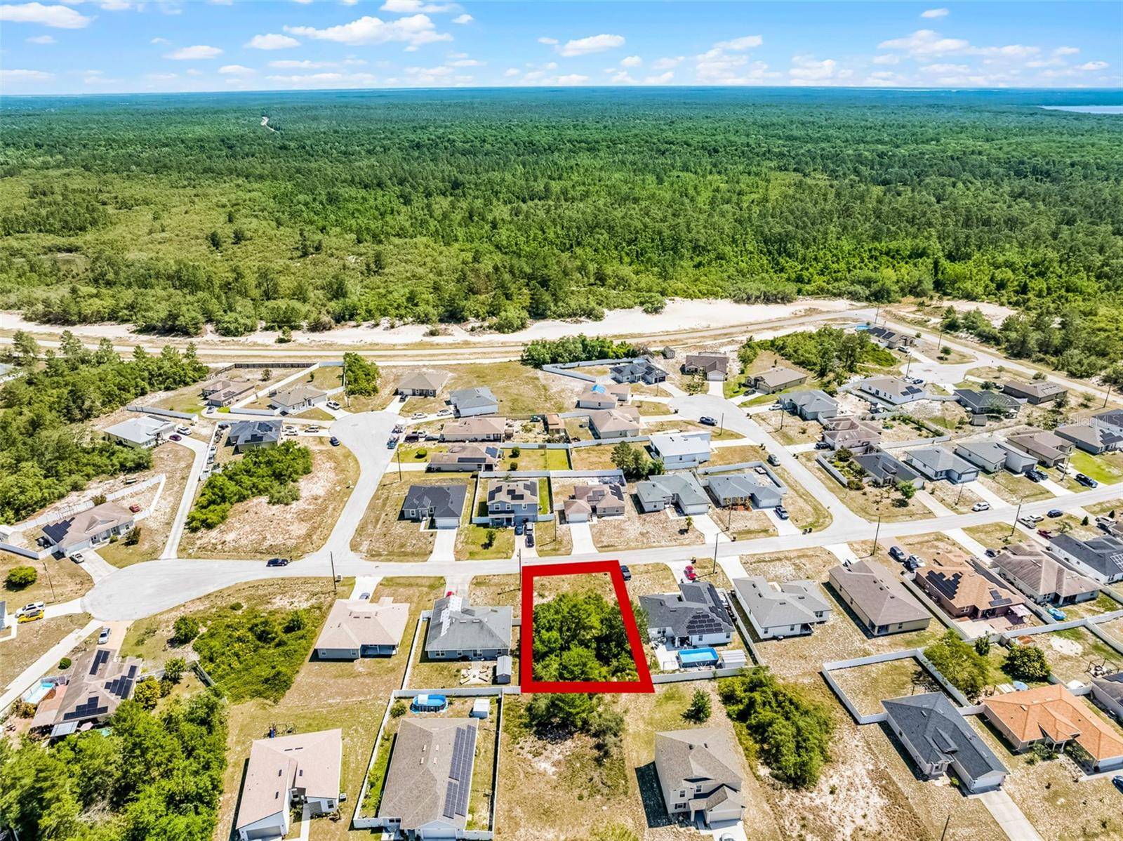 Poinciana, FL 34759,124 LILY LN