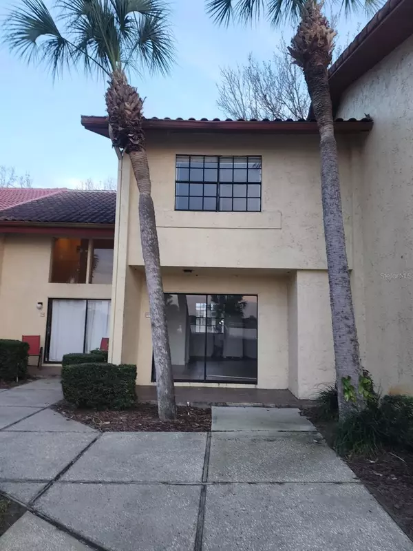10330 TURKEY LAKE RD #A-4 AK/A 107, Orlando, FL 32819