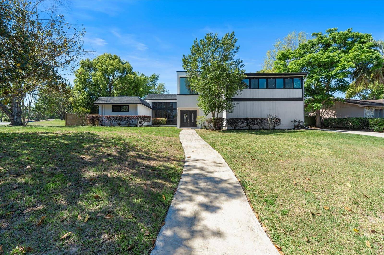 250 SPRING LAKE HILLS DR, Altamonte Springs, FL 32714