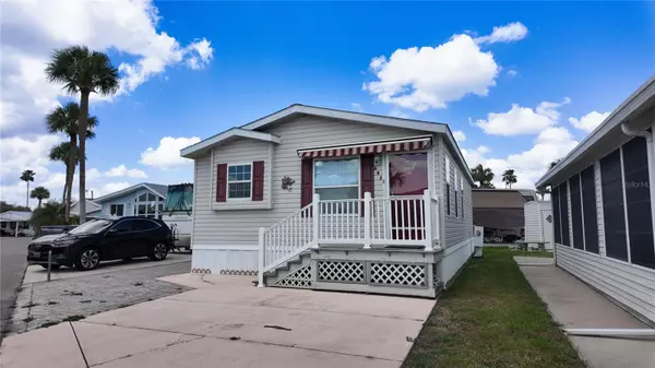 Clermont, FL 34714,9000 US HIGHWAY 192 #697