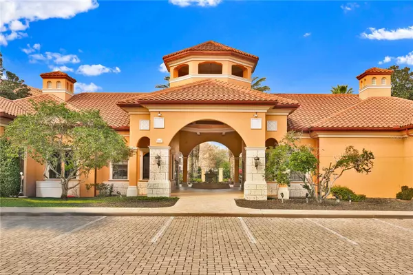 Orlando, FL 32835,6141 METROWEST BLVD #303