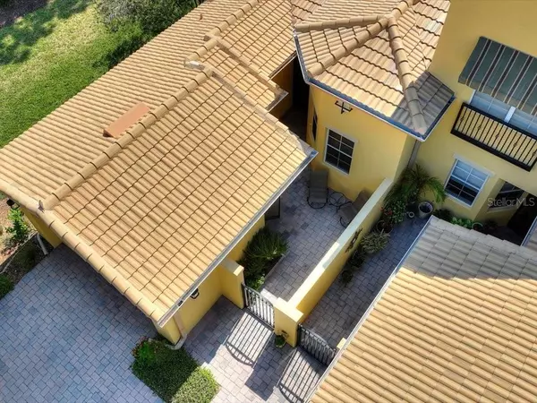 Poinciana, FL 34759,2724 PALM TREE DR