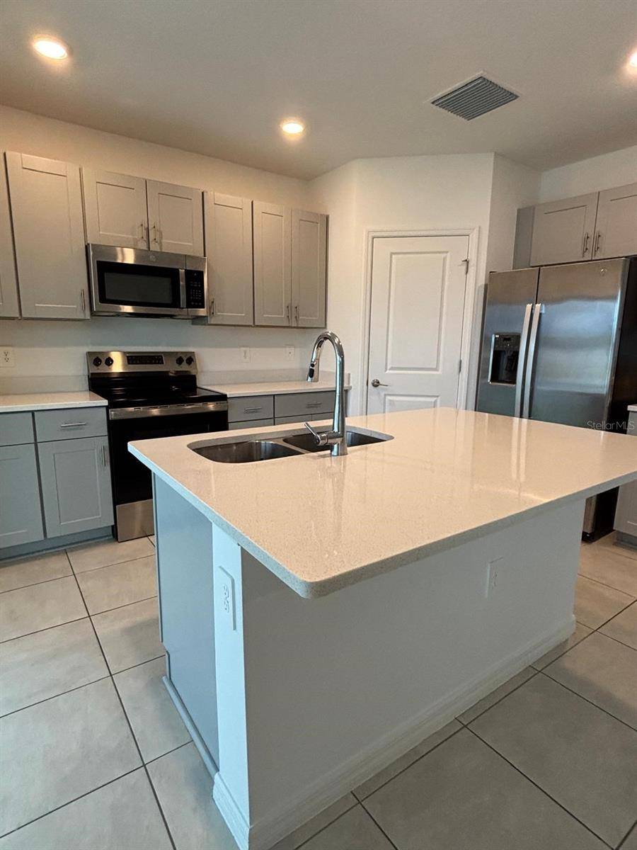 Kissimmee, FL 34744,1348 AXEL GRAESON AVE