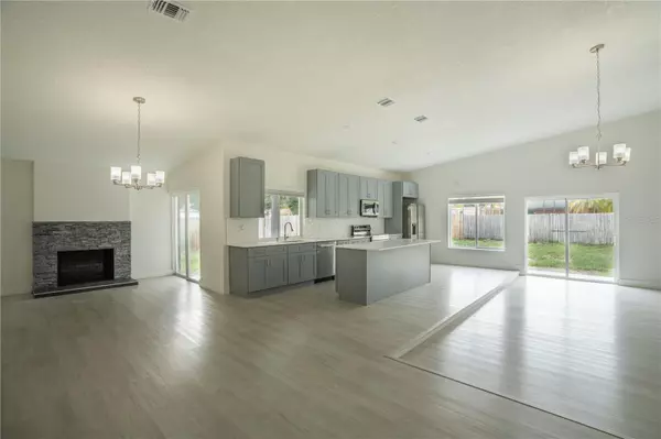 Kissimmee, FL 34759,705 WOOD LN
