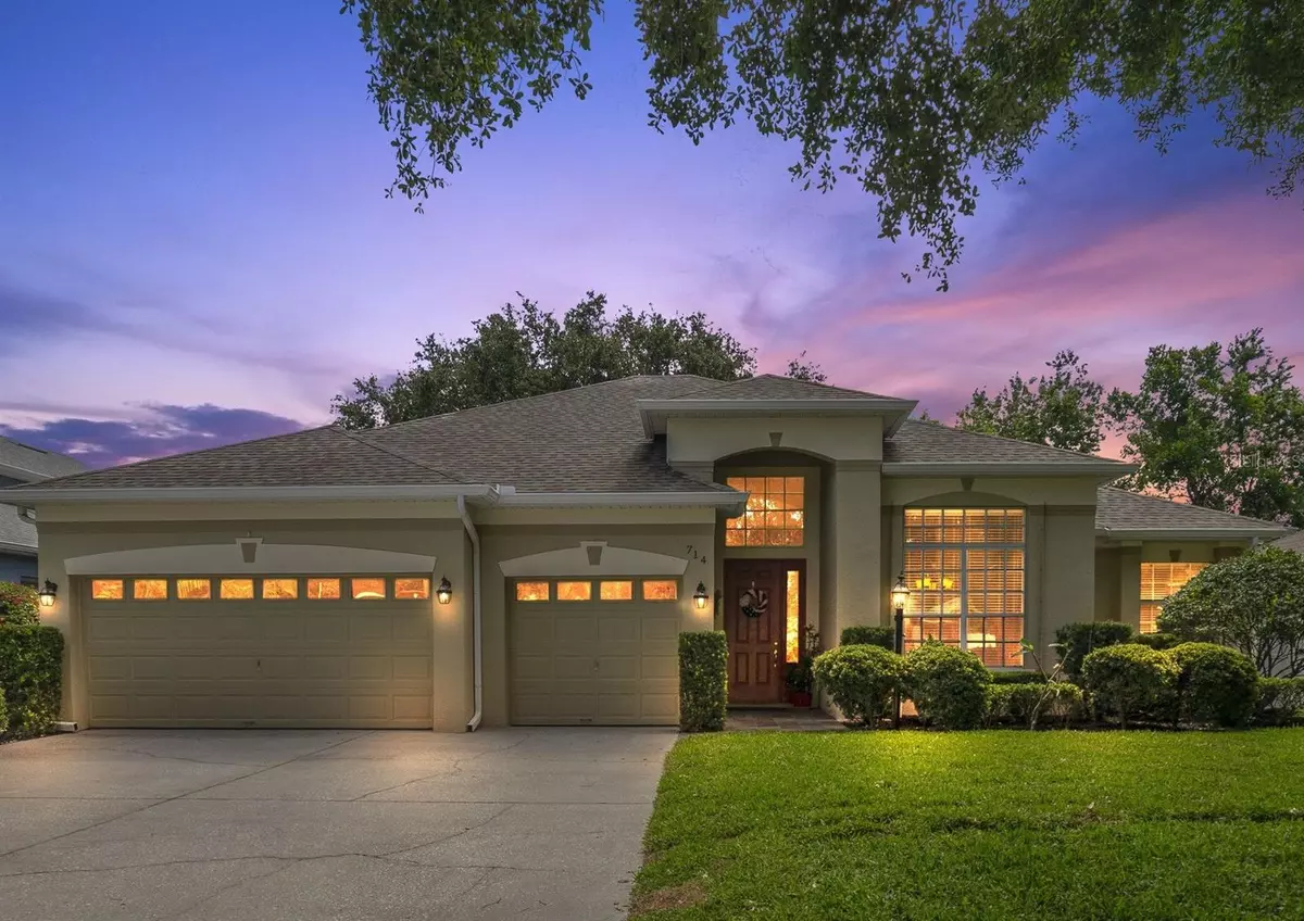 Oakland, FL 34787,714 REGINA CIR
