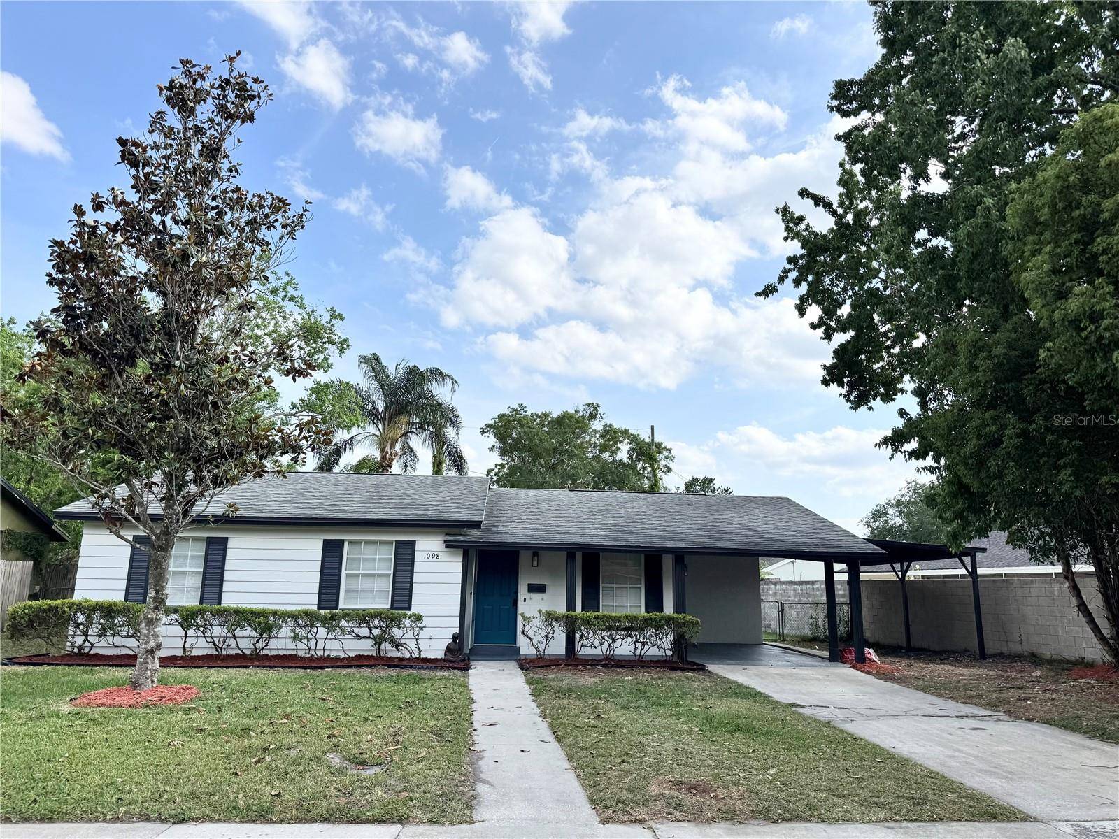 Orlando, FL 32810,1098 LEEWAY CT