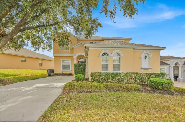 303 PLUMOSO LOOP, Davenport, FL 33897