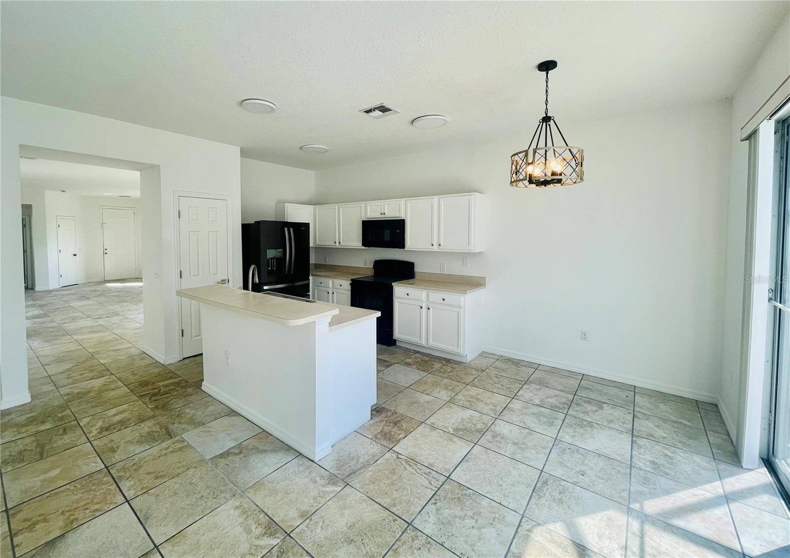 Kissimmee, FL 34744,2728 PORTCHESTER CT