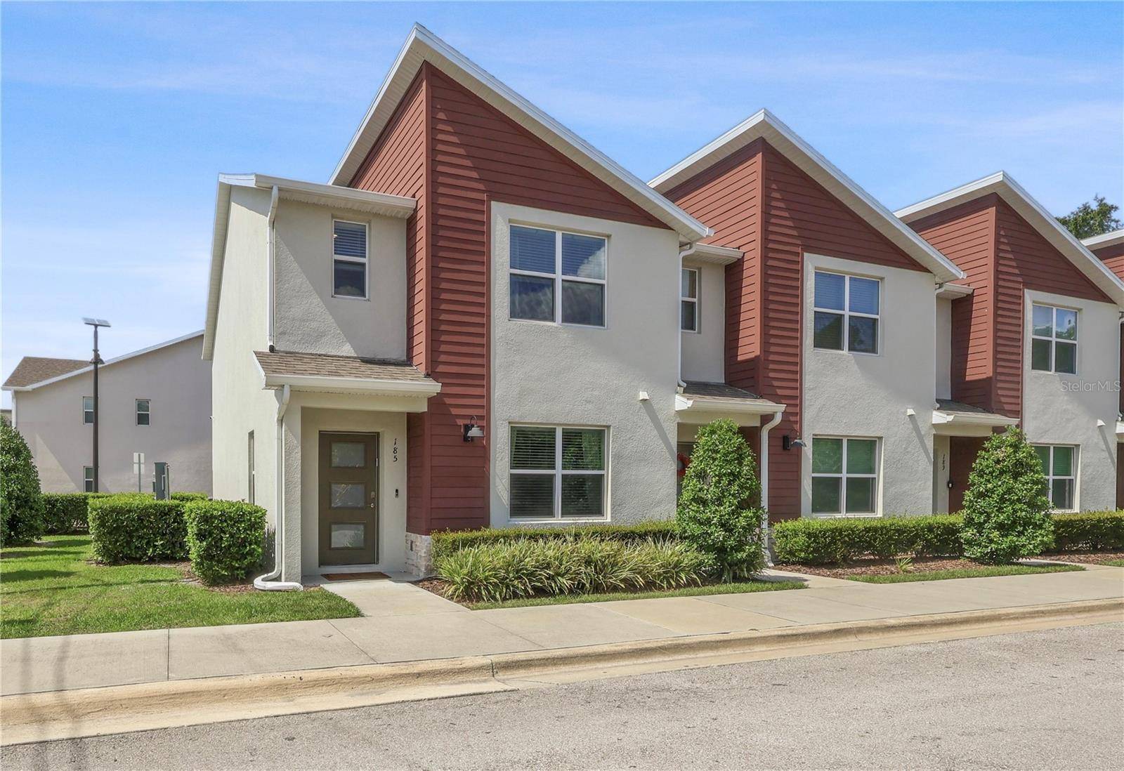 Longwood, FL 32750,185 E WARREN AVE