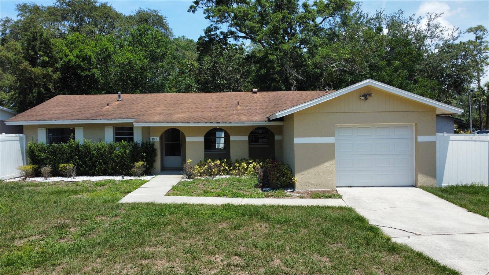 114 N ALDERWOOD ST, Winter Springs, FL 32708