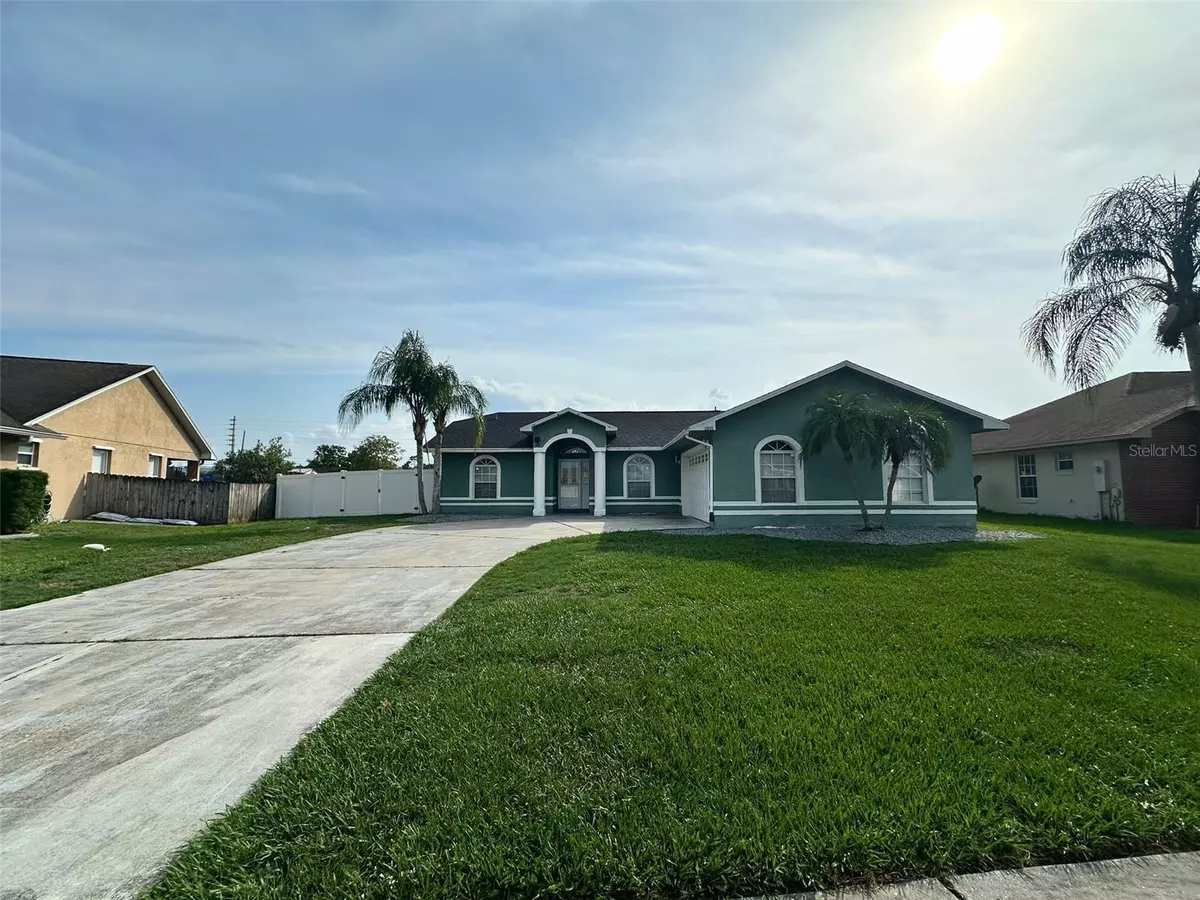 St Cloud, FL 34772,2410 SWEETWATER BLVD