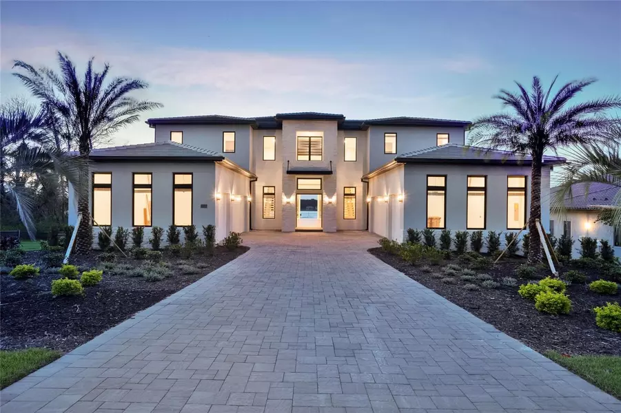 15121 PENDIO DR, Montverde, FL 34756