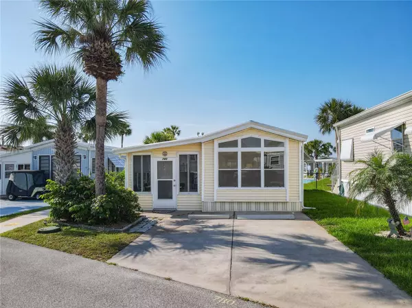 Clermont, FL 34714,9000 US HWY 192 #780
