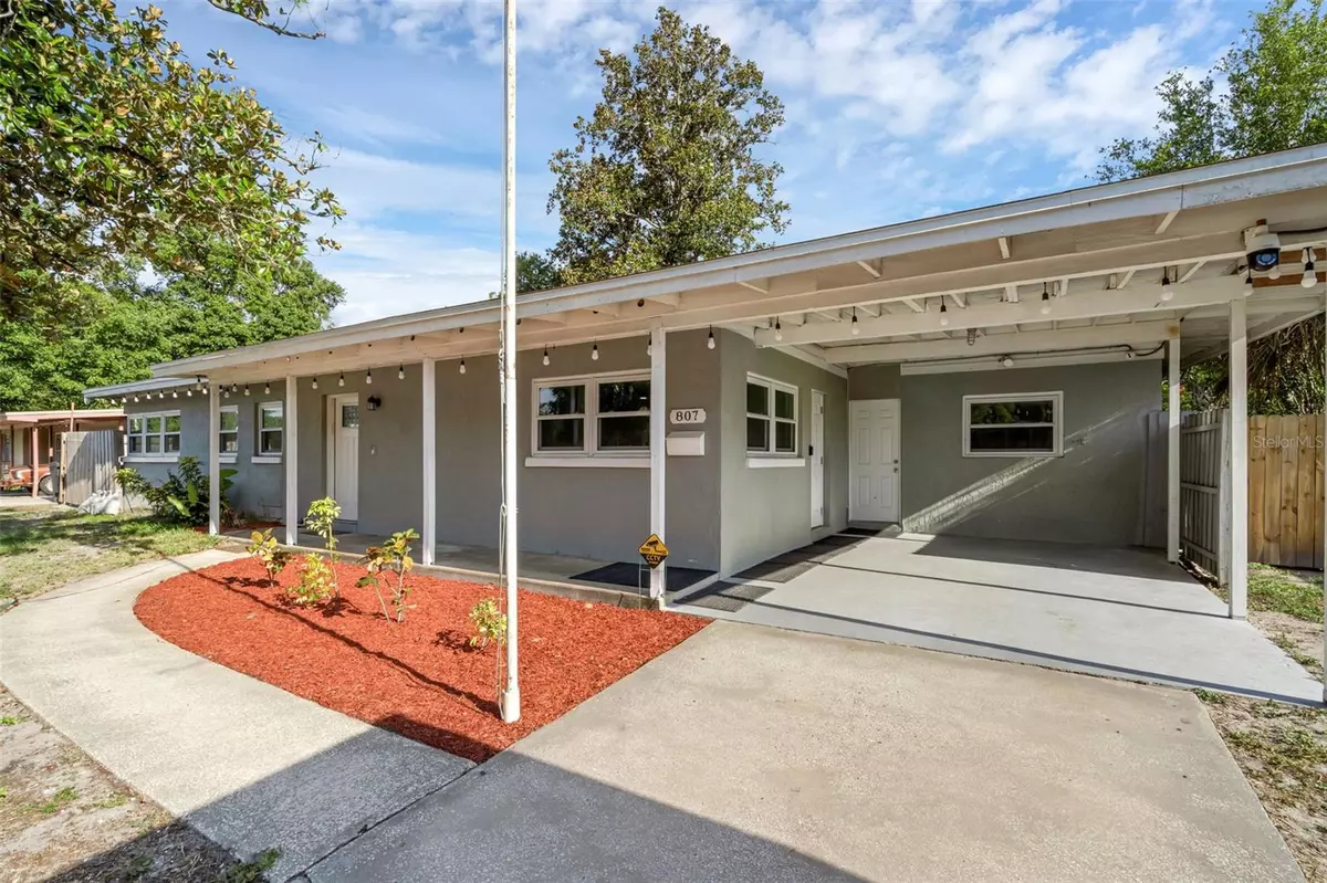 Sanford, FL 32773,807 E AIRPORT BLVD