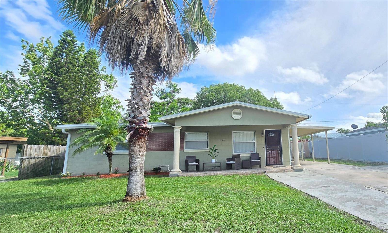 4520 W OAK RIDGE RD, Orlando, FL 32809