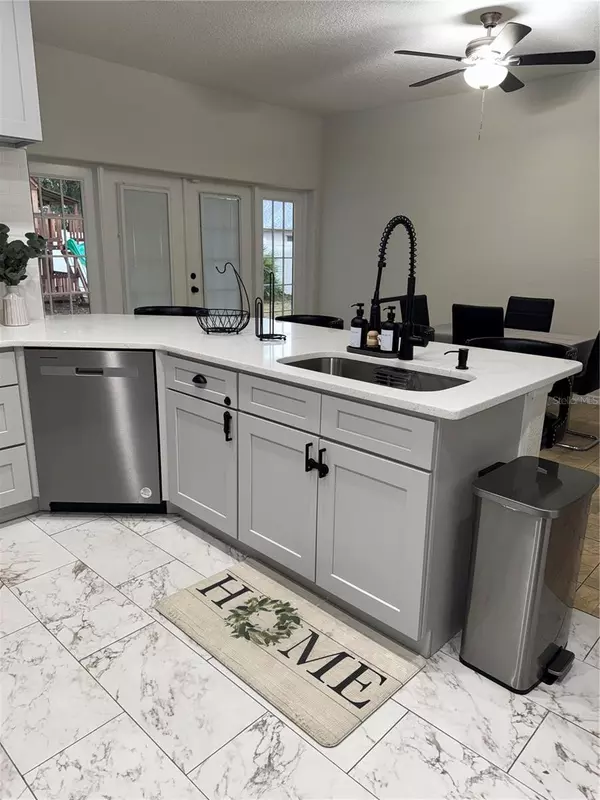 Kissimmee, FL 34759,426 CARDINAL CT