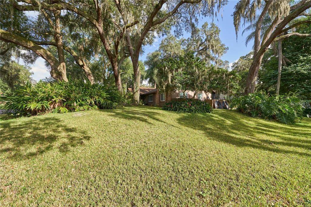 Apopka, FL 32703,655 VINE CT