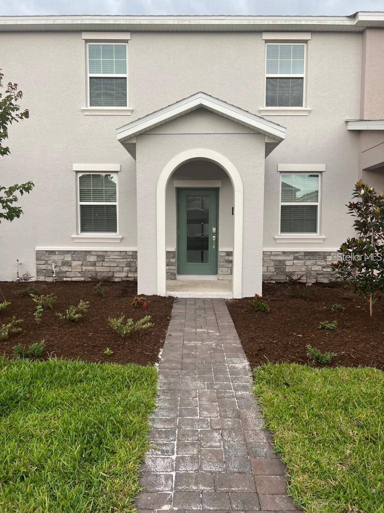 11215 LISTENING DR, Orlando, FL 32832