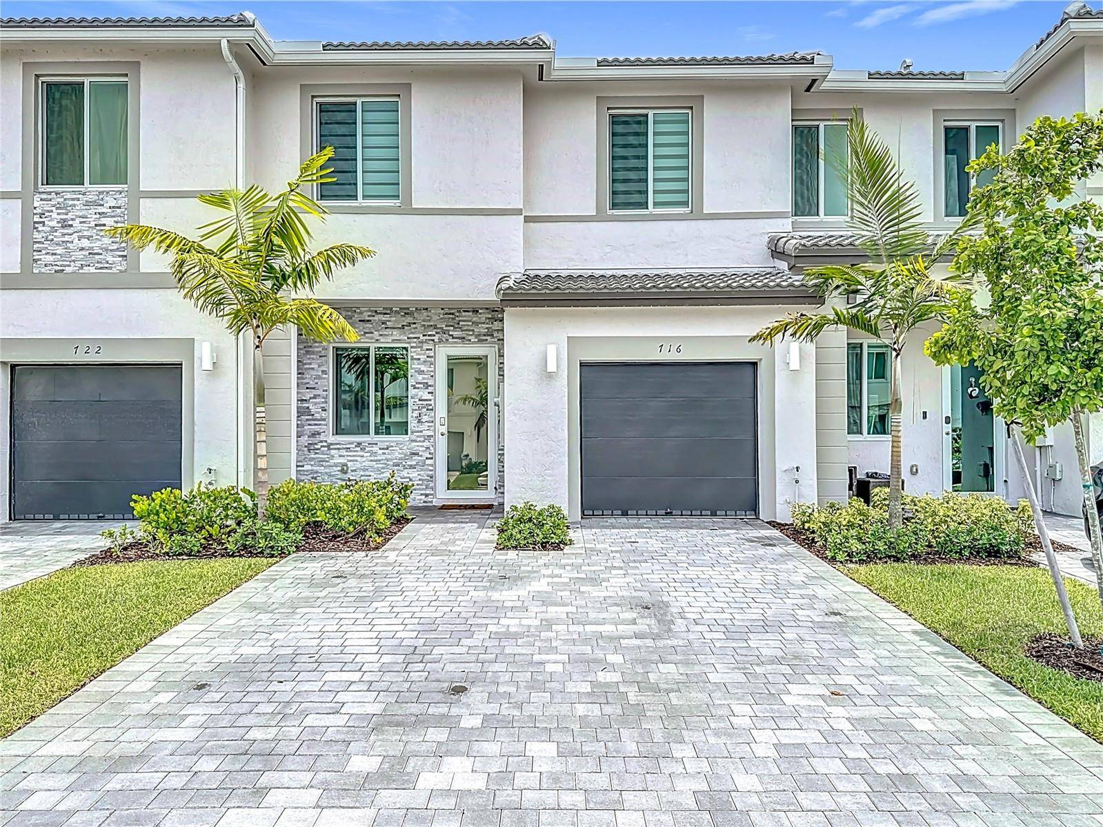 716 SE 14TH ST, Homestead, FL 33034