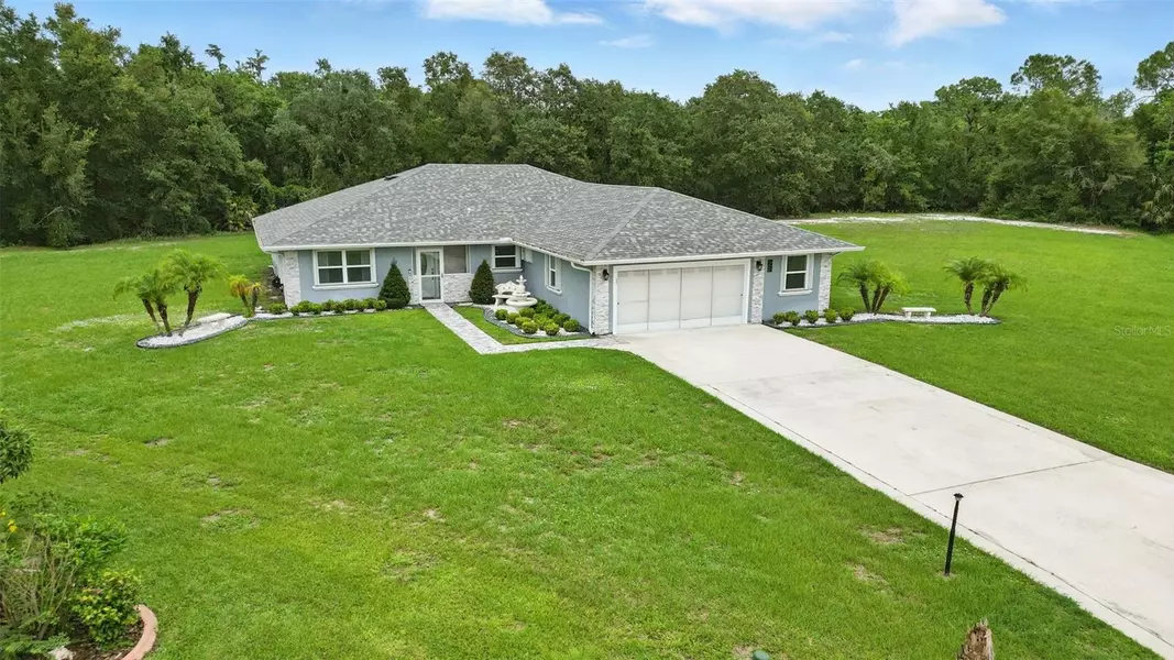 911 MENDOZA LN, Kissimmee, FL 34758