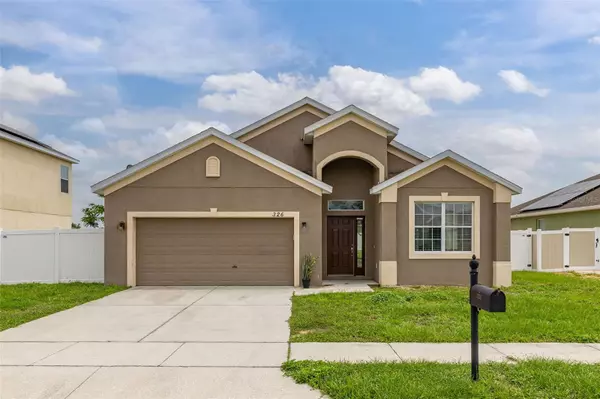 326 HIGHLAND MEADOWS AVE, Davenport, FL 33837