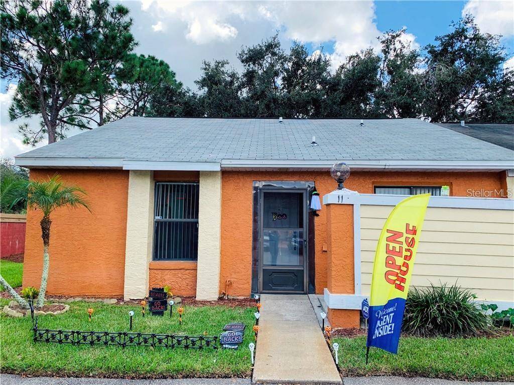 11 SILVER SWAN CT, Kissimmee, FL 34743