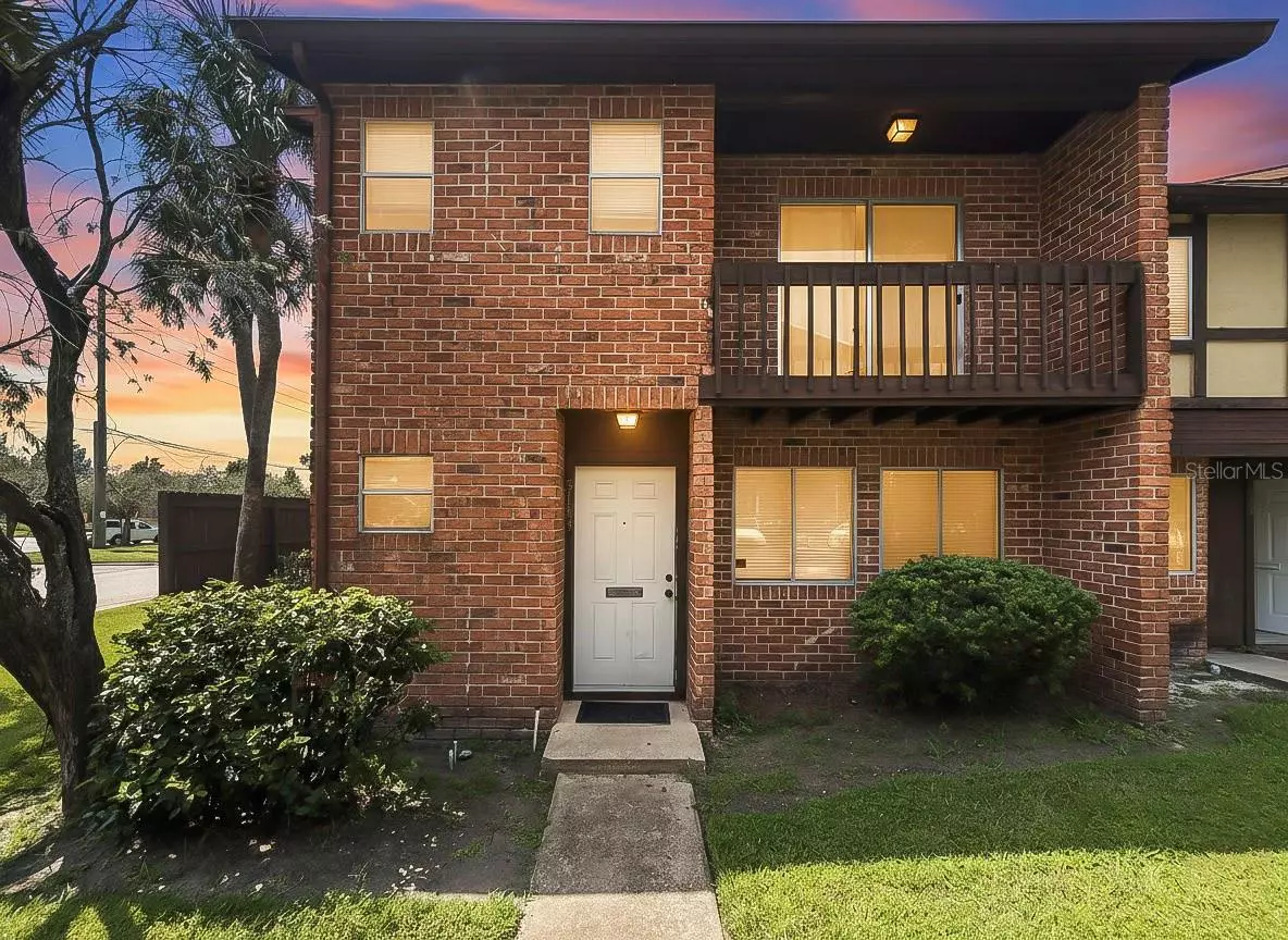 Orlando, FL 32839,5144 PICADILLY CIRCUS CT #2