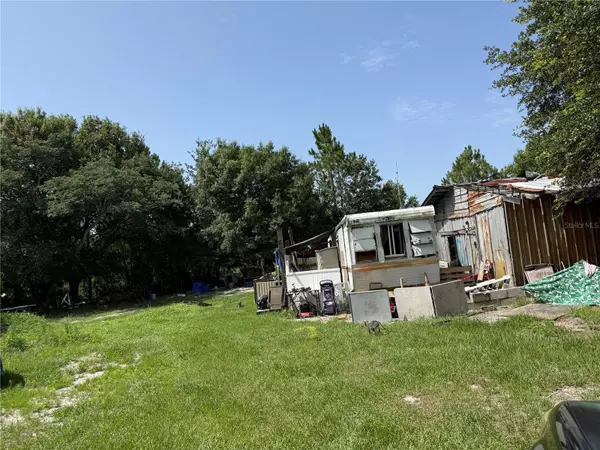 Lorida, FL 33857,1724 UNDERWOOD TER