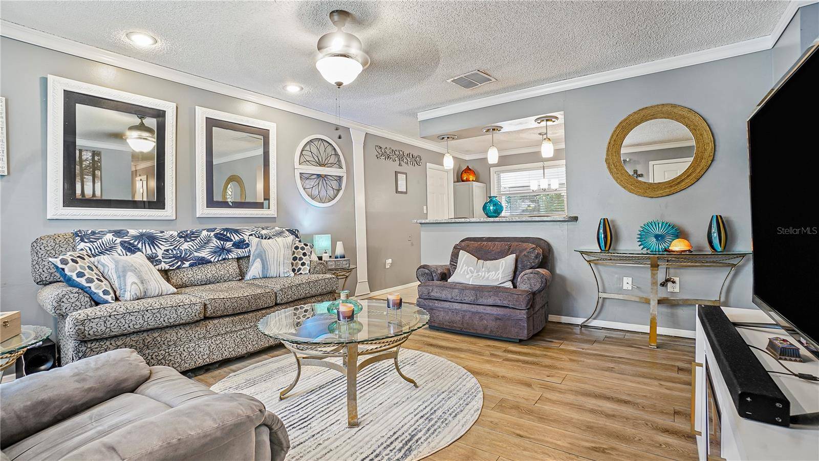 Tavares, FL 32778,505 OAK DR