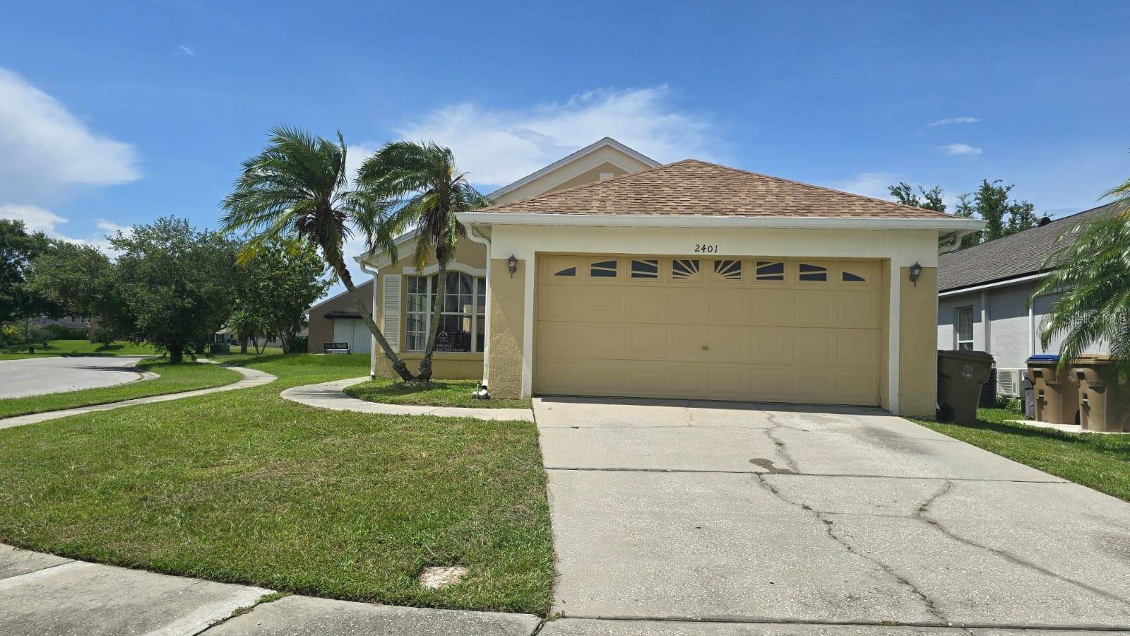 2401 CEDARFIELD LN, Kissimmee, FL 34744