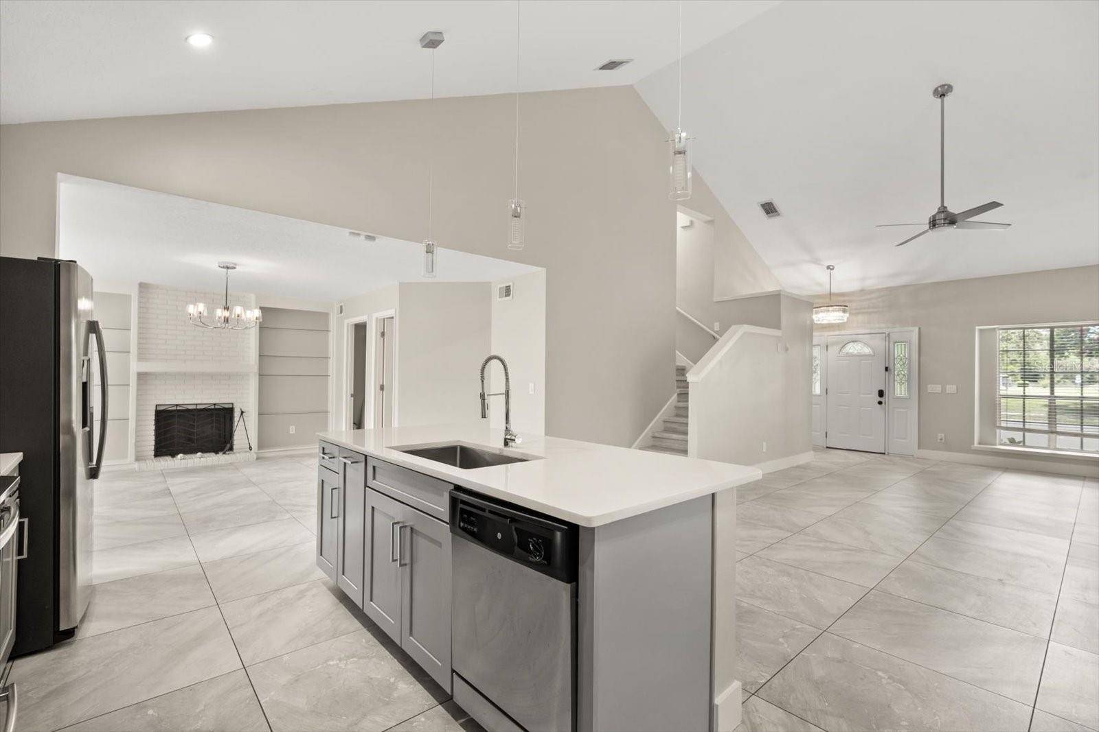 Apopka, FL 32703,1509 RED OAK CT