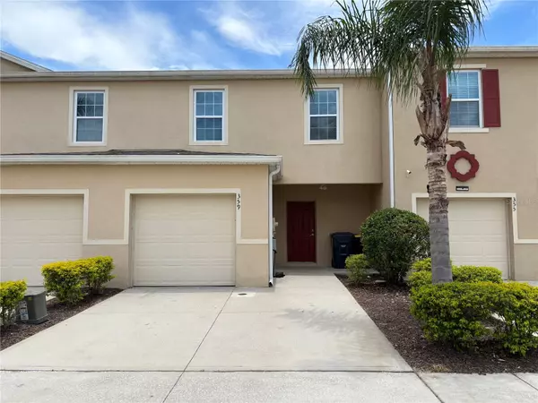 359 ARBOR LAKES DR, Davenport, FL 33896