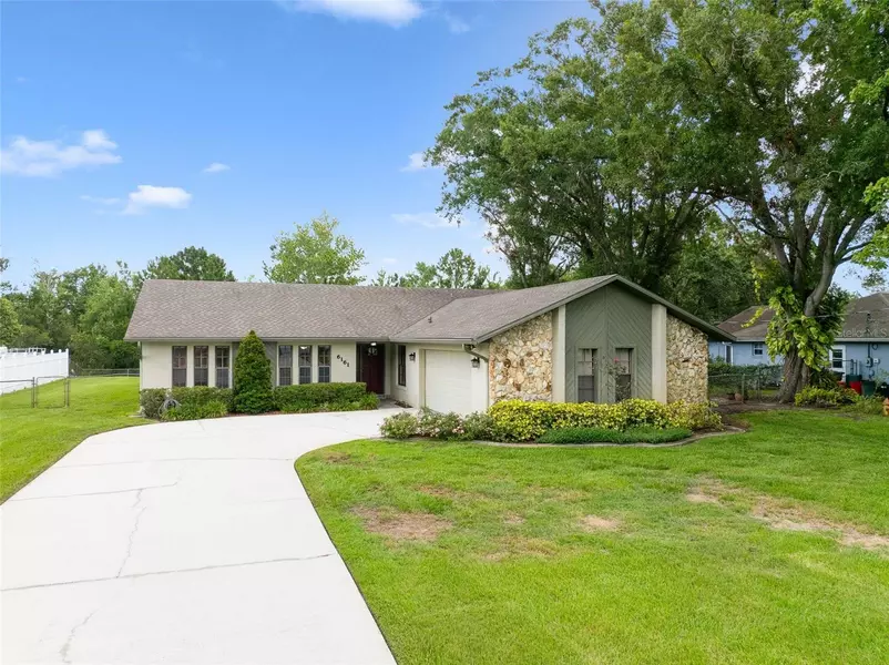 6161 BASS HWY, St Cloud, FL 34771