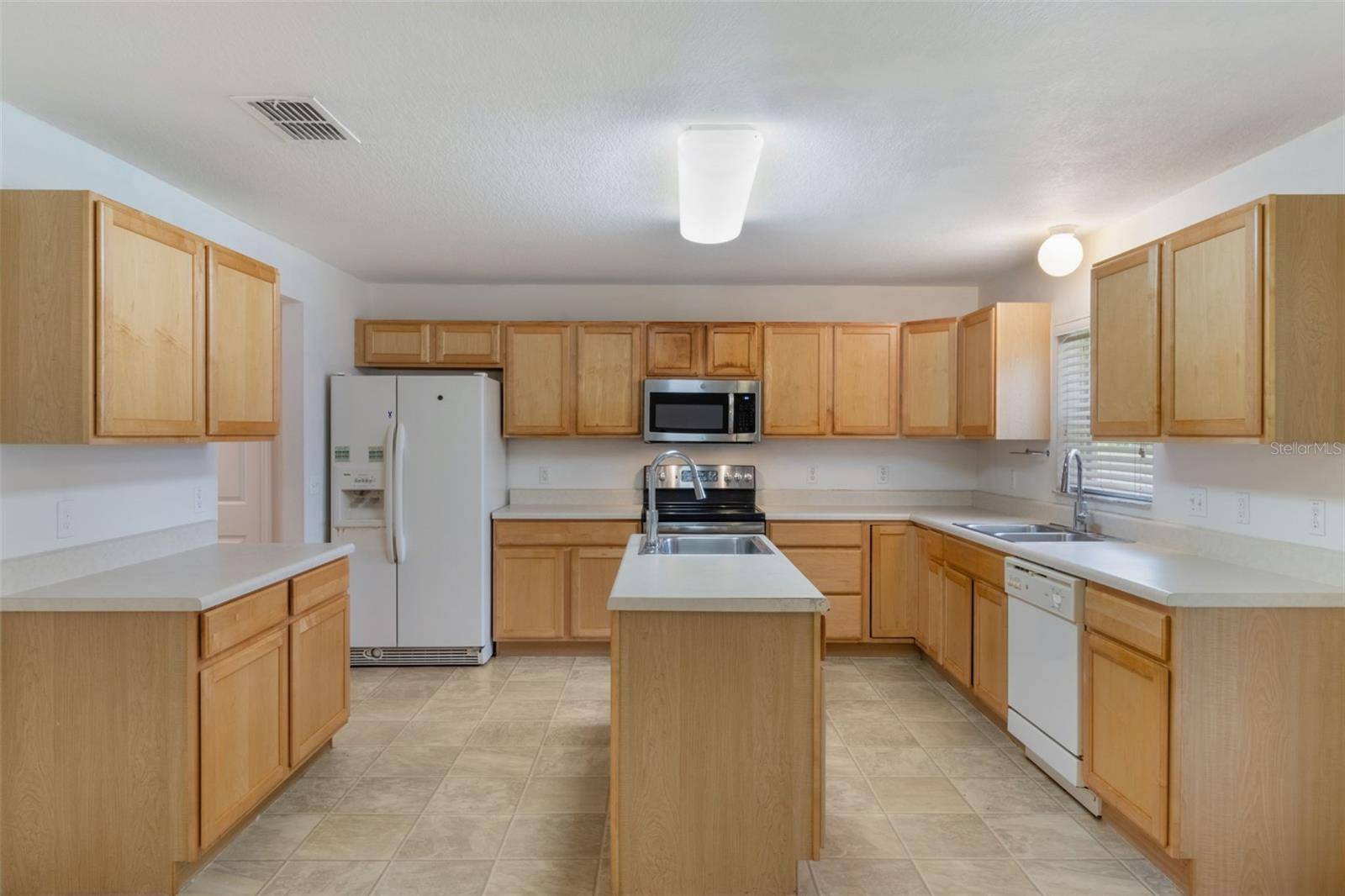 Winter Haven, FL 33884,364 FISH HAWK DR
