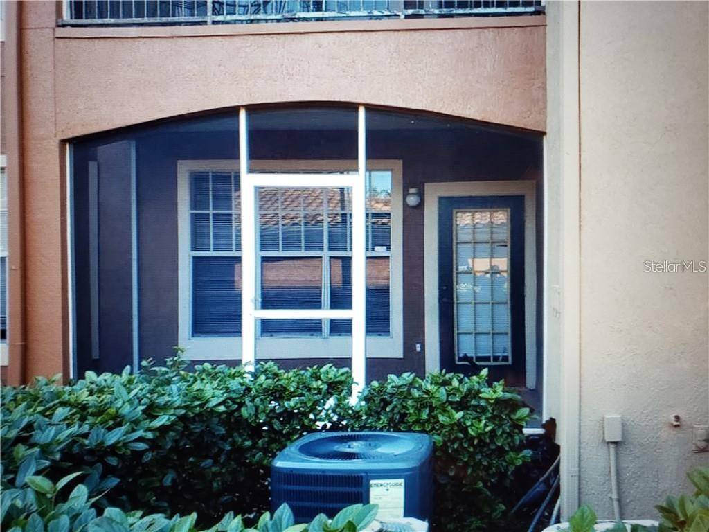 Orlando, FL 32811,5560 METROWEST BLVD #10