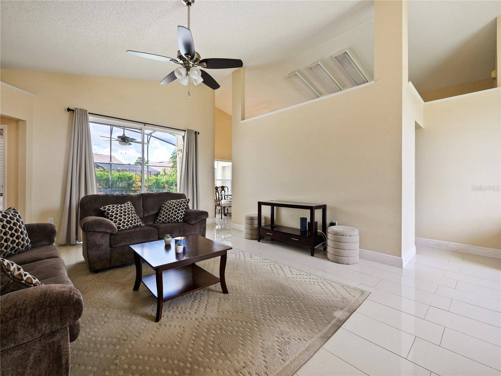 Kissimmee, FL 34746,123 MOSS BLUFF RD