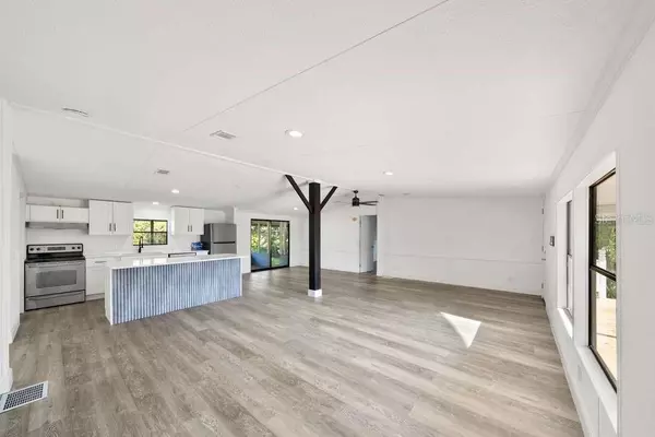 St Cloud, FL 34771,110 SANDPINE CT