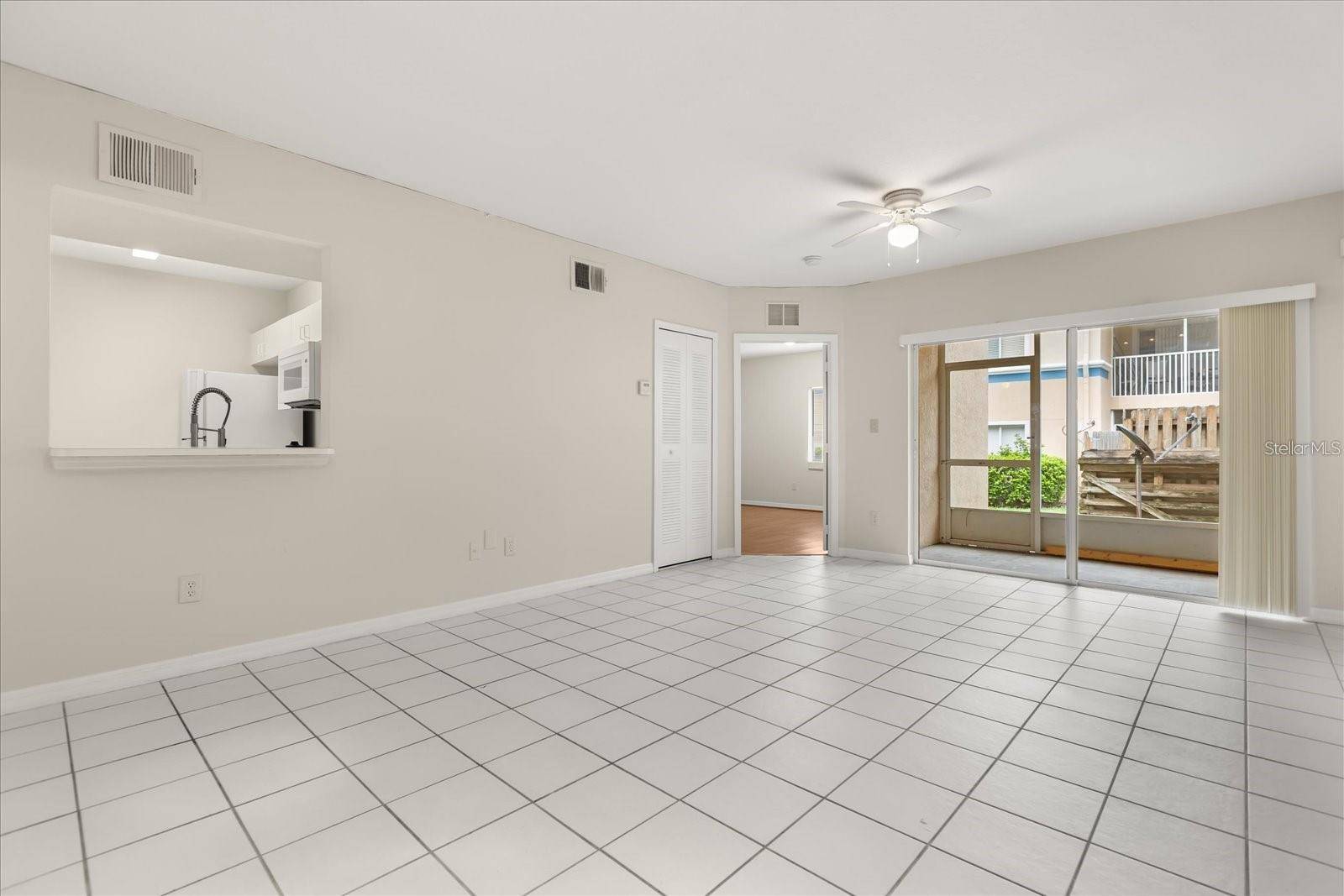 Orlando, FL 32824,527 VILLA DEL SOL CIR #104
