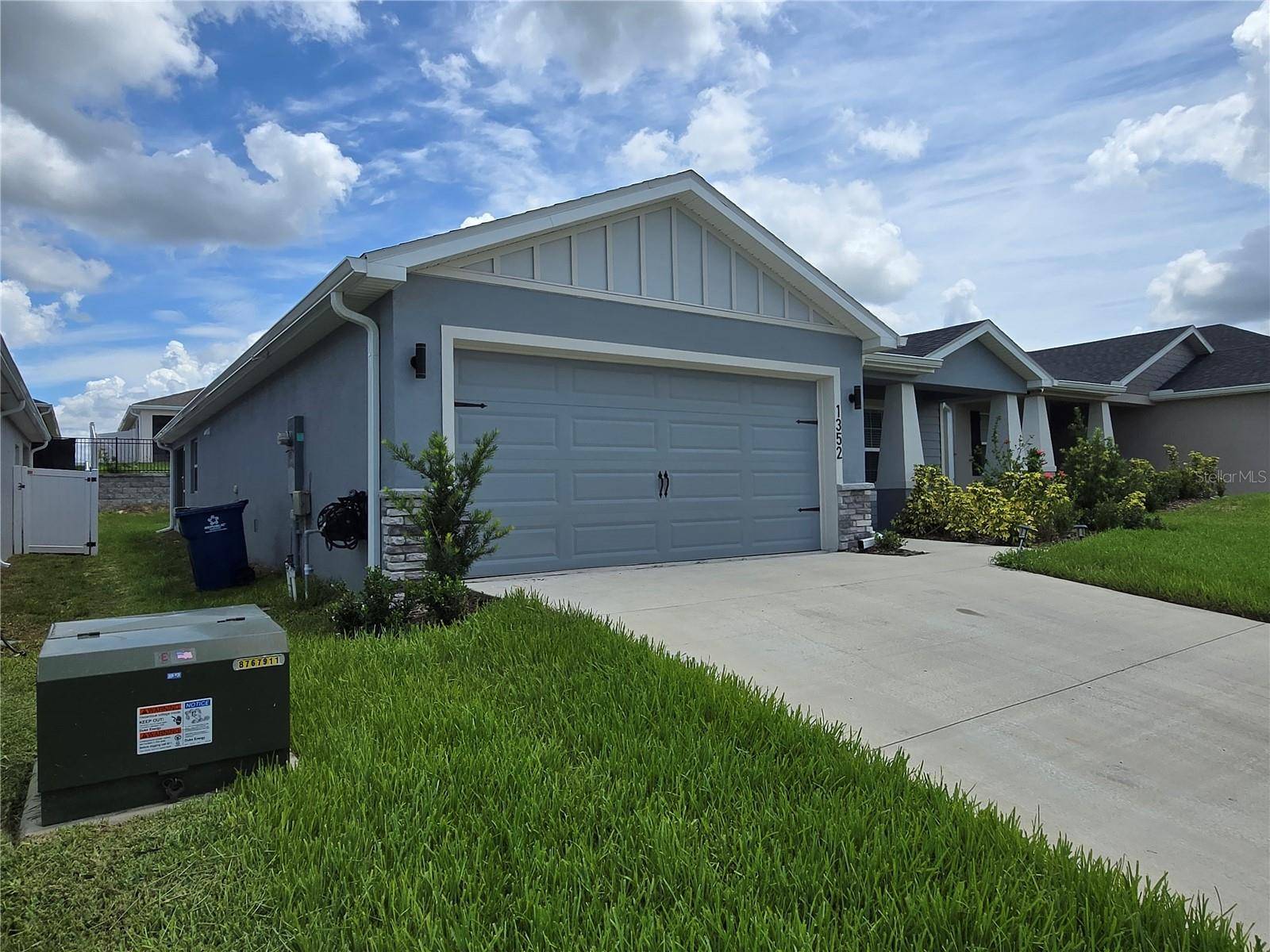 Davenport, FL 33837,1352 MOUNTAIN FLOWER LN