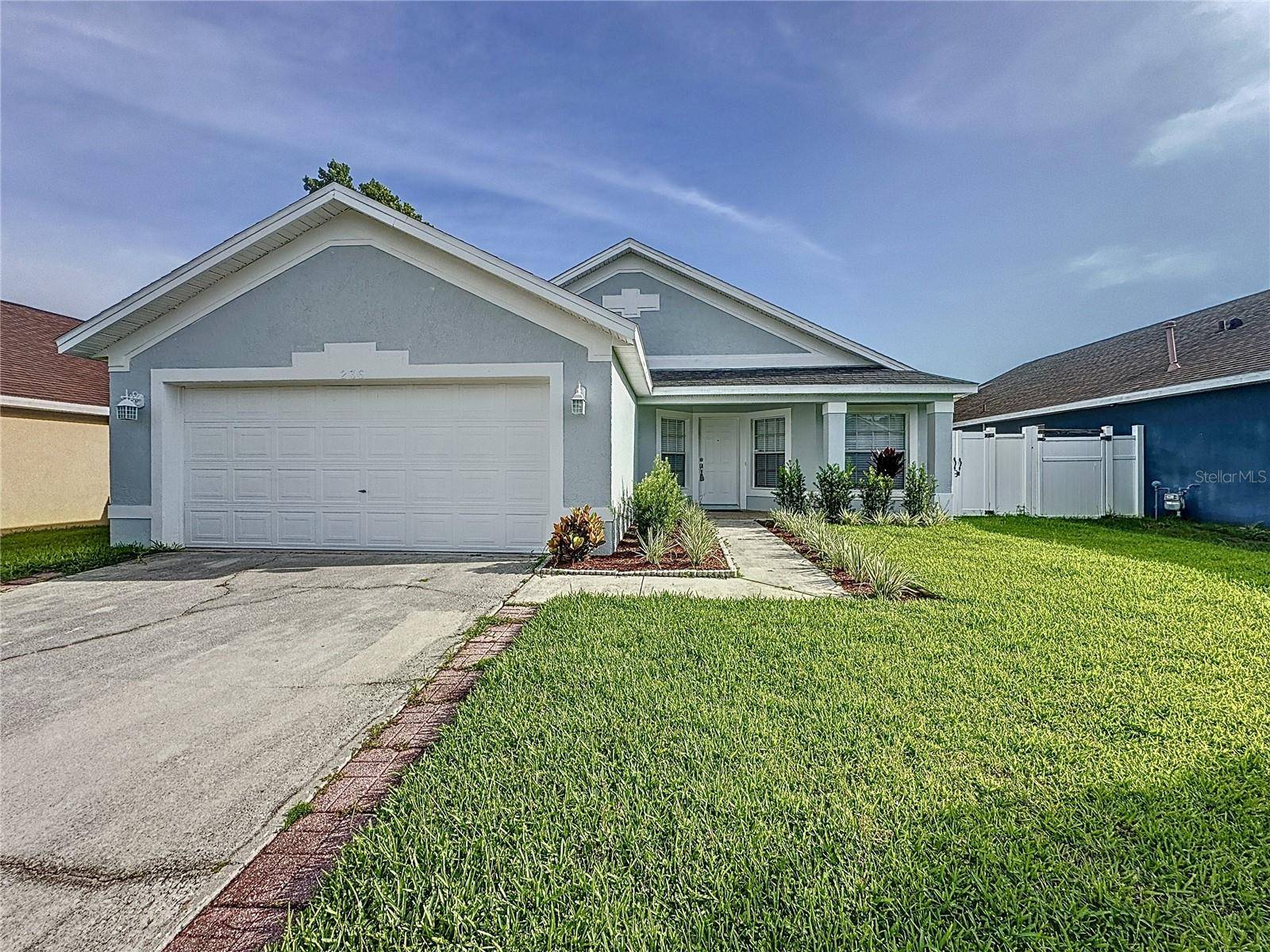 236 QUEEN MARY DR, Davenport, FL 33837