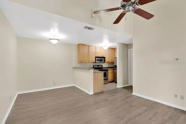 Orlando, FL 32835,6004 WESTGATE DR #301