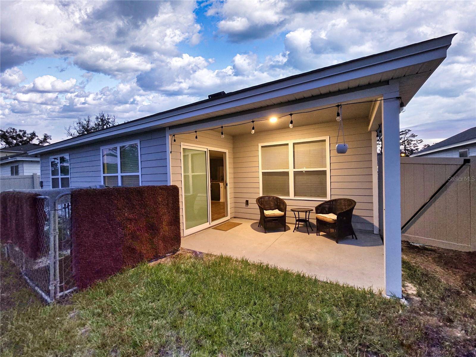 Newberry, FL 32669,749 NW 244TH DR