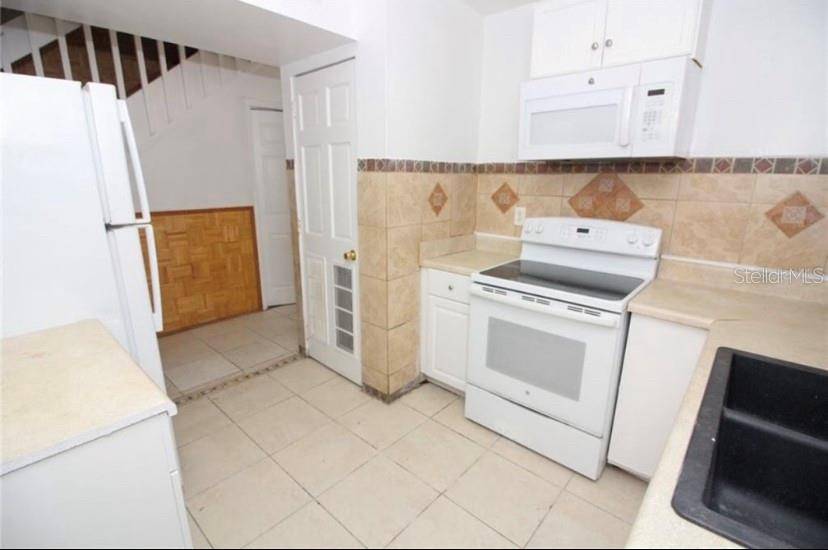 Orlando, FL 32839,2332 HUNTINGTON GREEN CT #7