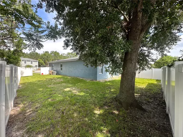 Kissimmee, FL 34758,810 GLASTONBURY DR