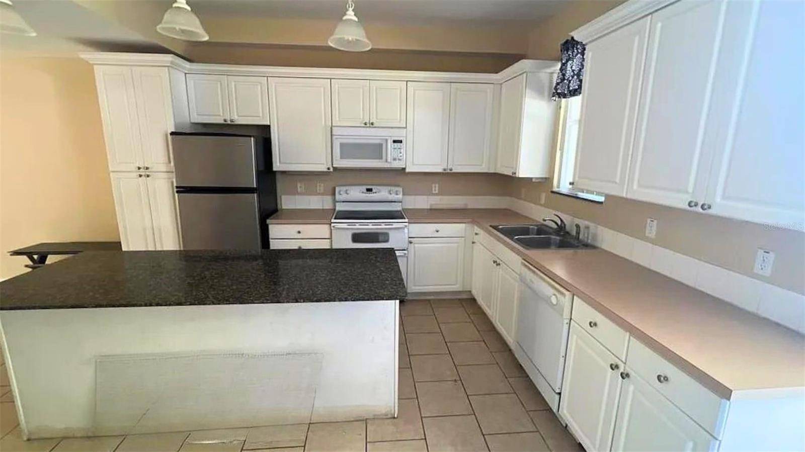 Kissimmee, FL 34744,2088 HERITAGE KEY BLVD